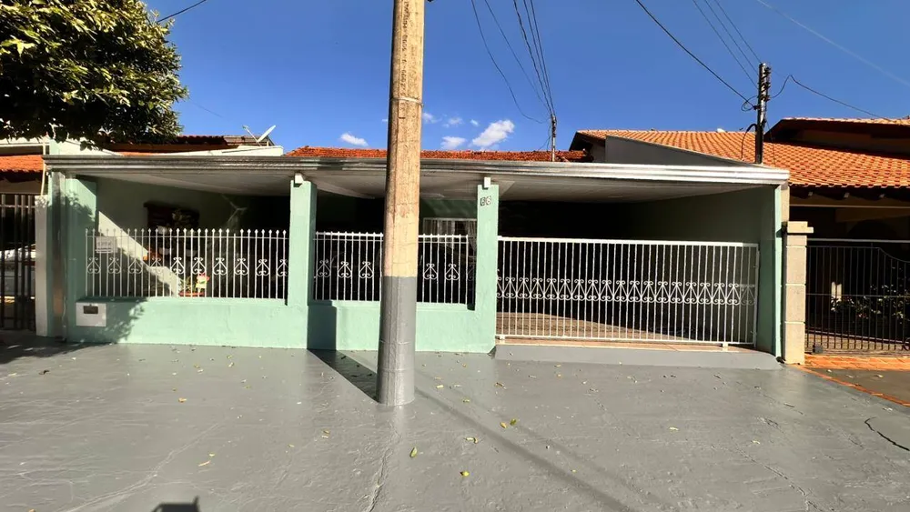 Casa, 3 quartos, 180 m² - Foto 1