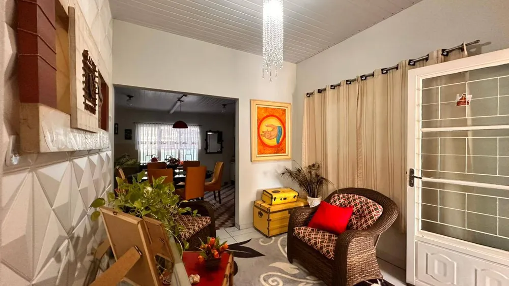 Casa, 3 quartos, 180 m² - Foto 2