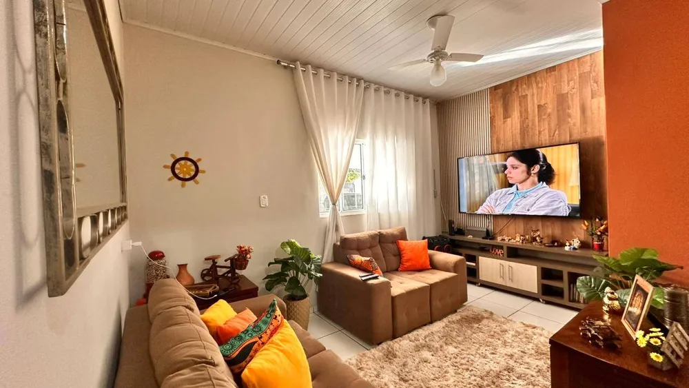 Casa, 3 quartos, 180 m² - Foto 2