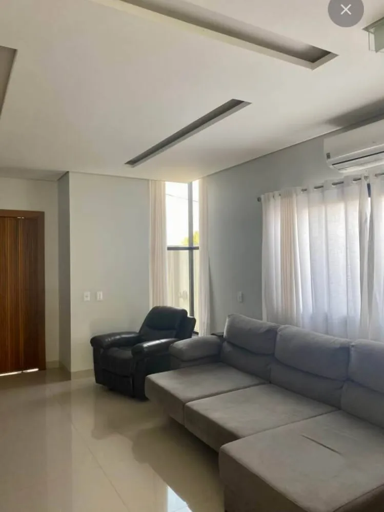 Casa, 4 quartos, 225 m² - Foto 2