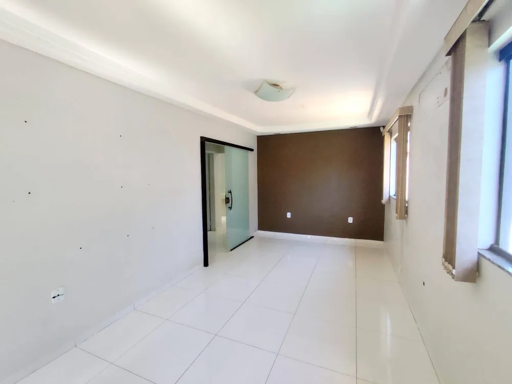 Casa, 3 quartos, 196 m² - Foto 4