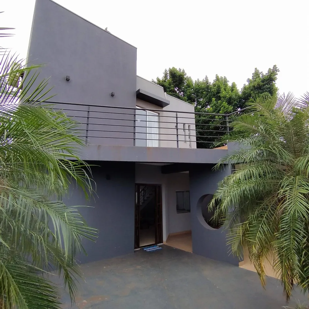 Casa, 3 quartos, 240 m² - Foto 1