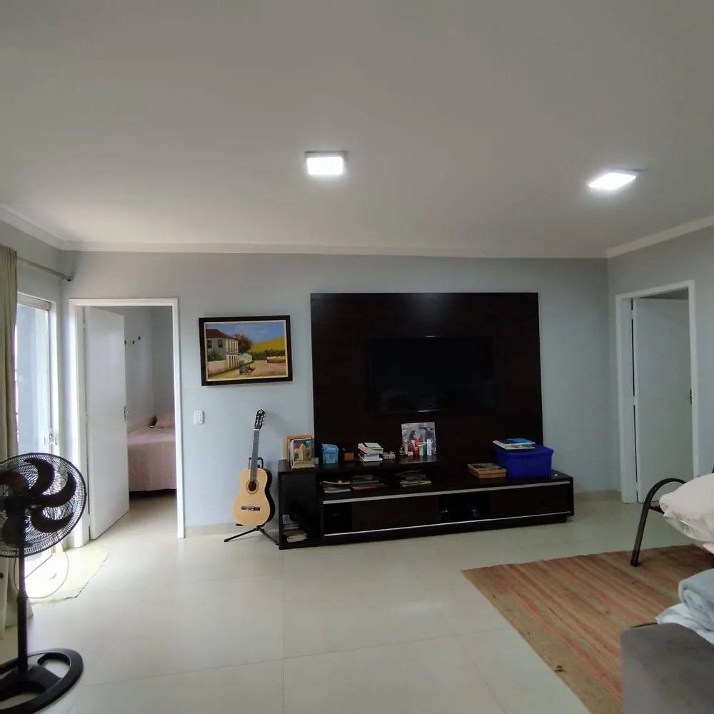 Casa, 3 quartos, 240 m² - Foto 5