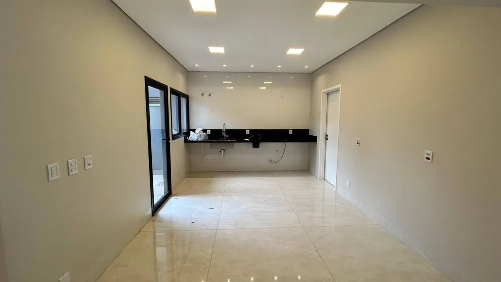Casa, 4 quartos, 260 m² - Foto 3