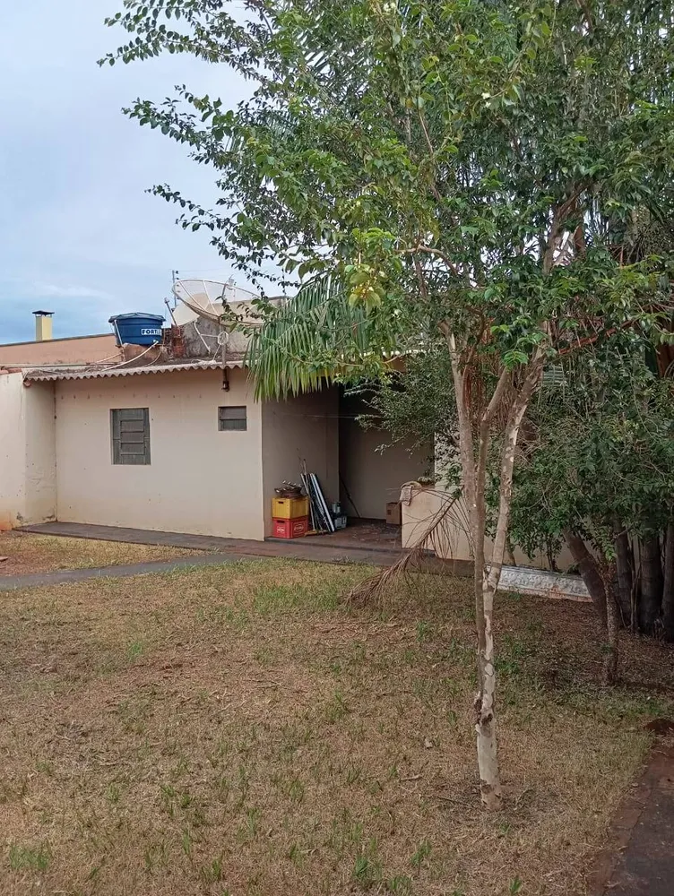 Casa, 2 quartos, 180 m² - Foto 1