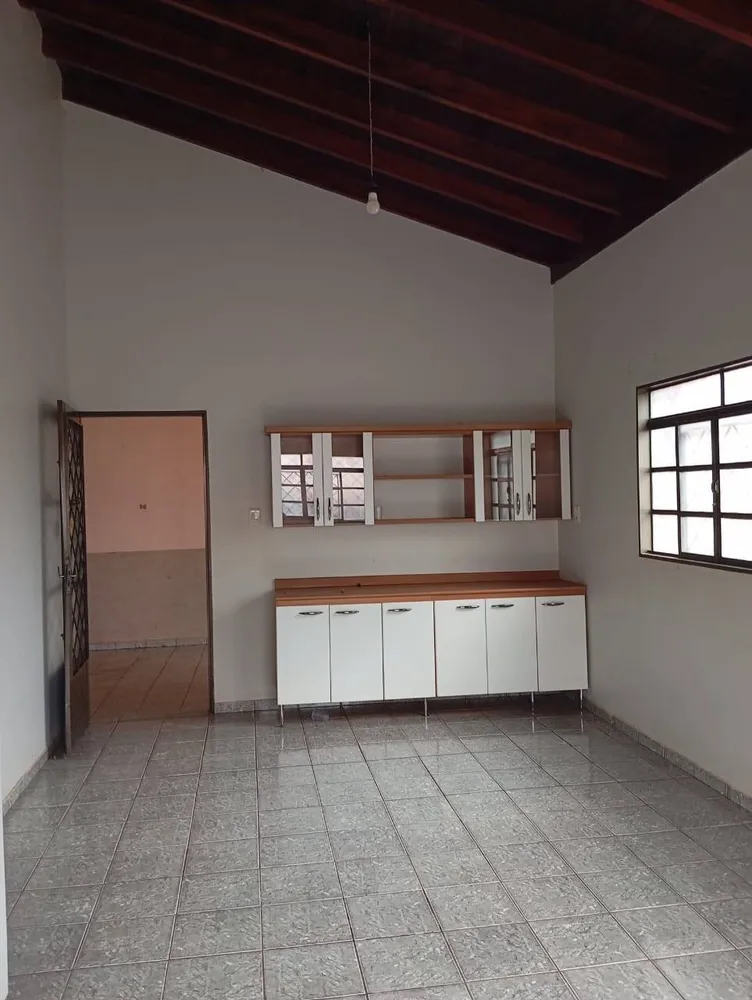 Casa, 2 quartos, 180 m² - Foto 3