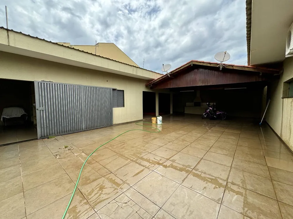Casa, 3 quartos, 310 m² - Foto 4
