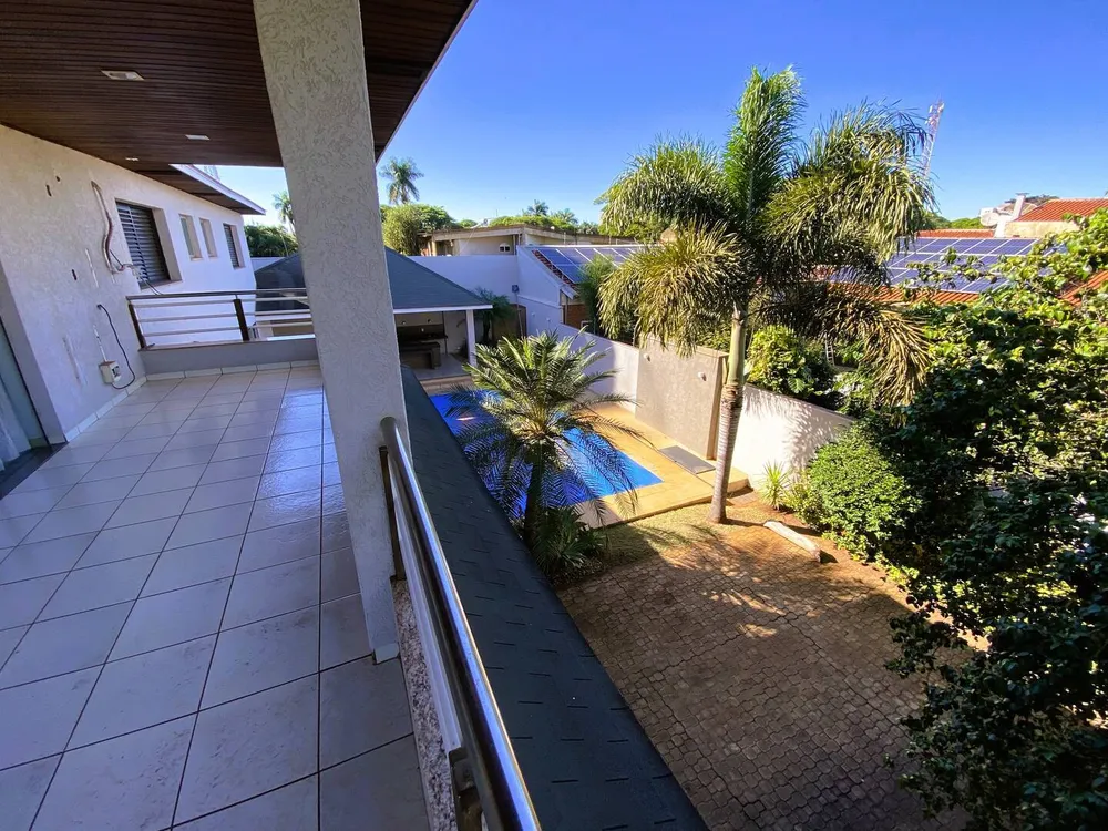 Sobrado, 3 quartos, 477 m² - Foto 1