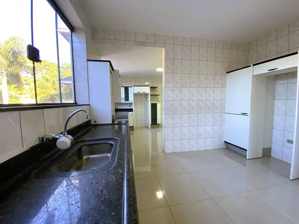Sobrado, 3 quartos, 477 m² - Foto 4