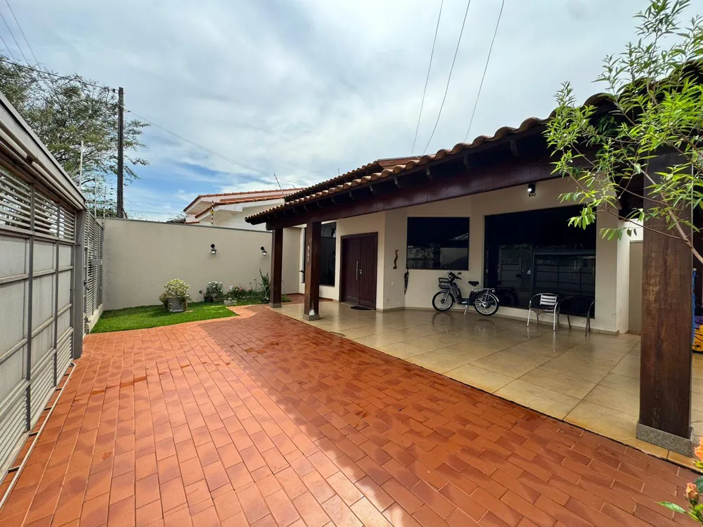 Casa, 3 quartos, 230 m² - Foto 1