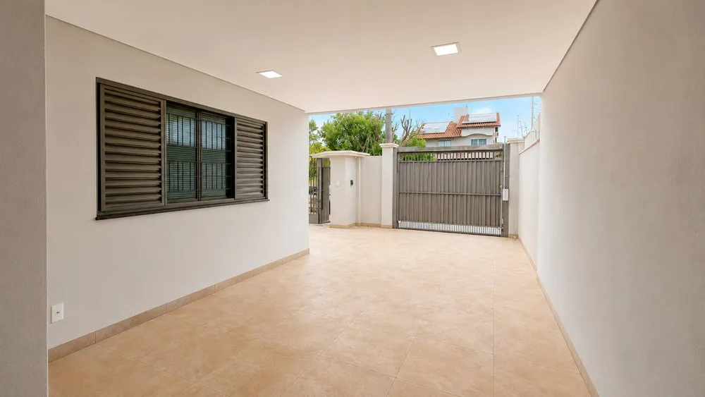 Casa, 4 quartos, 220 m² - Foto 4