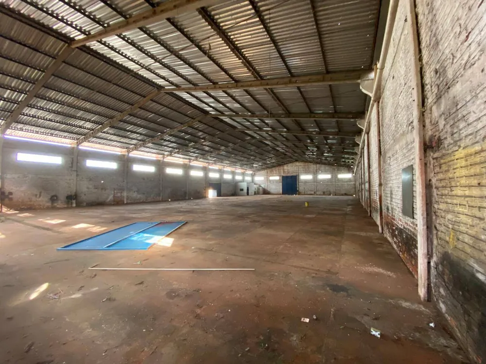 Sala-Conjunto, 1352 m² - Foto 11