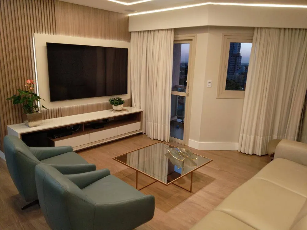 Apartamento, 3 quartos, 196 m² - Foto 4