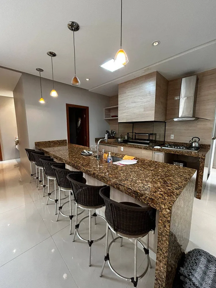 Casa, 5 quartos, 415 m² - Foto 2