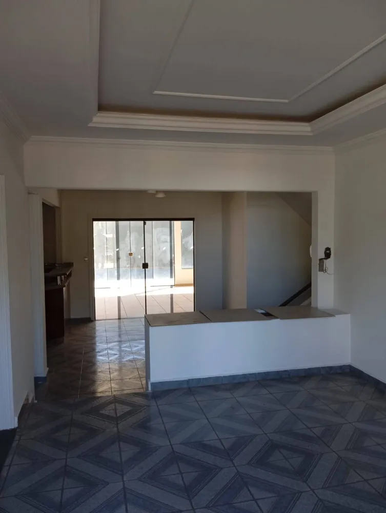 Casa, 3 quartos, 350 m² - Foto 2