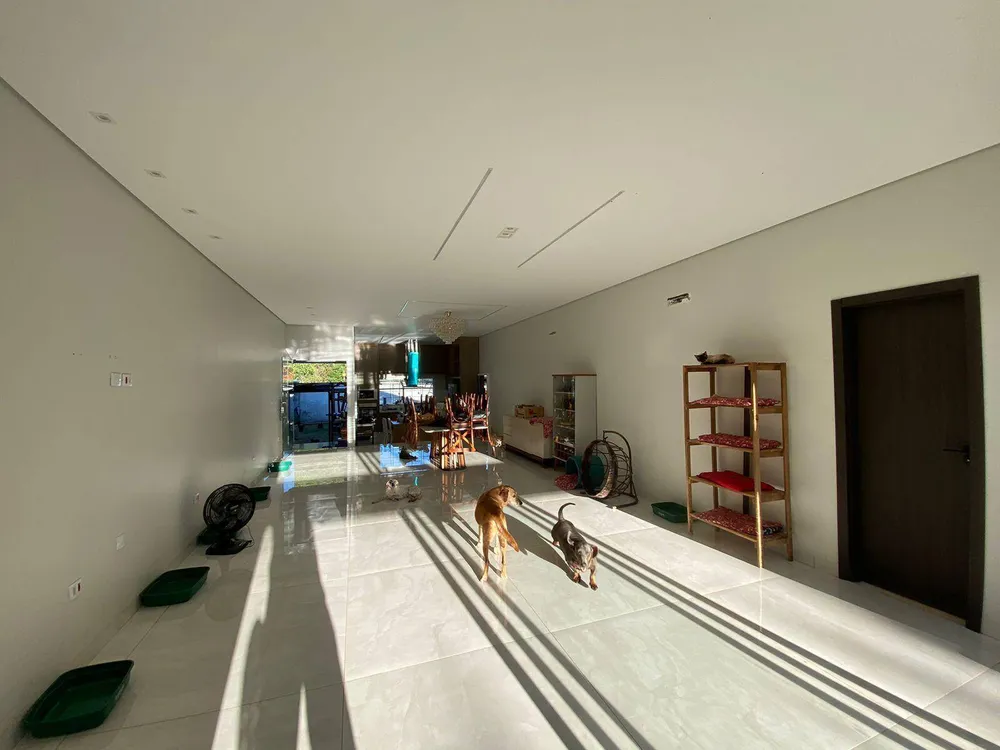 Casa, 3 quartos, 300 m² - Foto 3