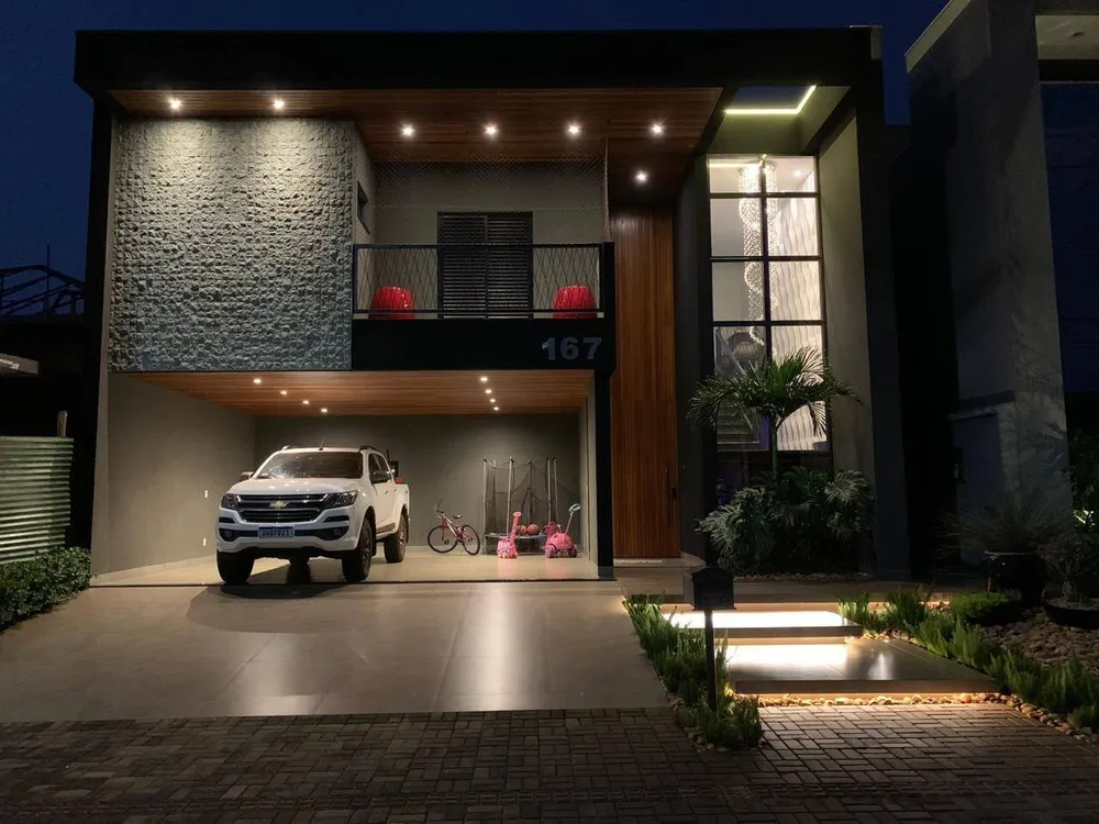 Casa, 4 quartos, 370 m² - Foto 1