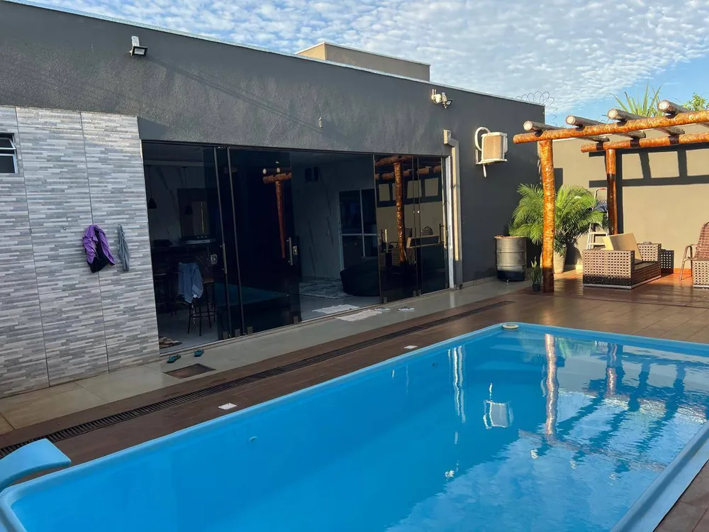 Casa, 3 quartos, 160 m² - Foto 2