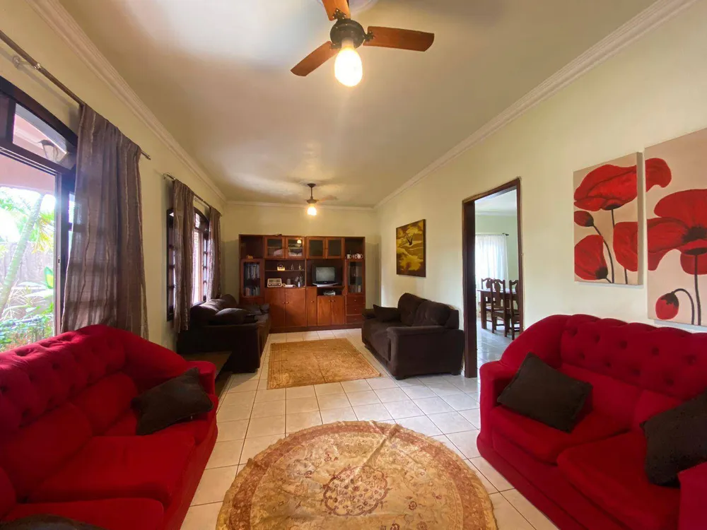 Casa, 3 quartos, 210 m² - Foto 3