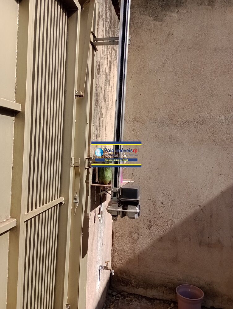 Casa à venda com 2 quartos, 130m² - Foto 4