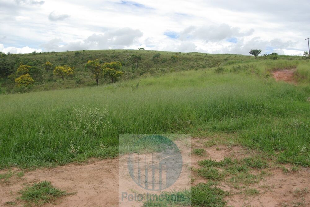 Fazenda à venda com 3 quartos, 72m² - Foto 2