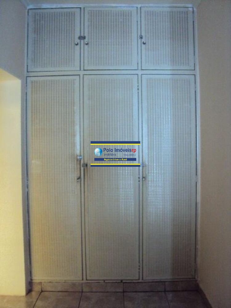 Casa à venda com 4 quartos, 235m² - Foto 2