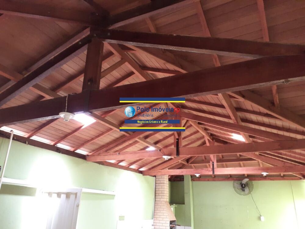 Casa à venda com 3 quartos, 200m² - Foto 3