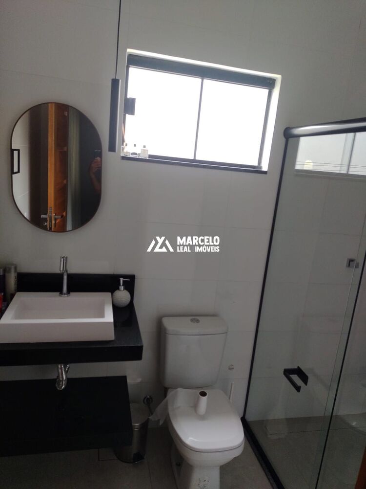 Casa, 4 quartos, 214 m² - Foto 2