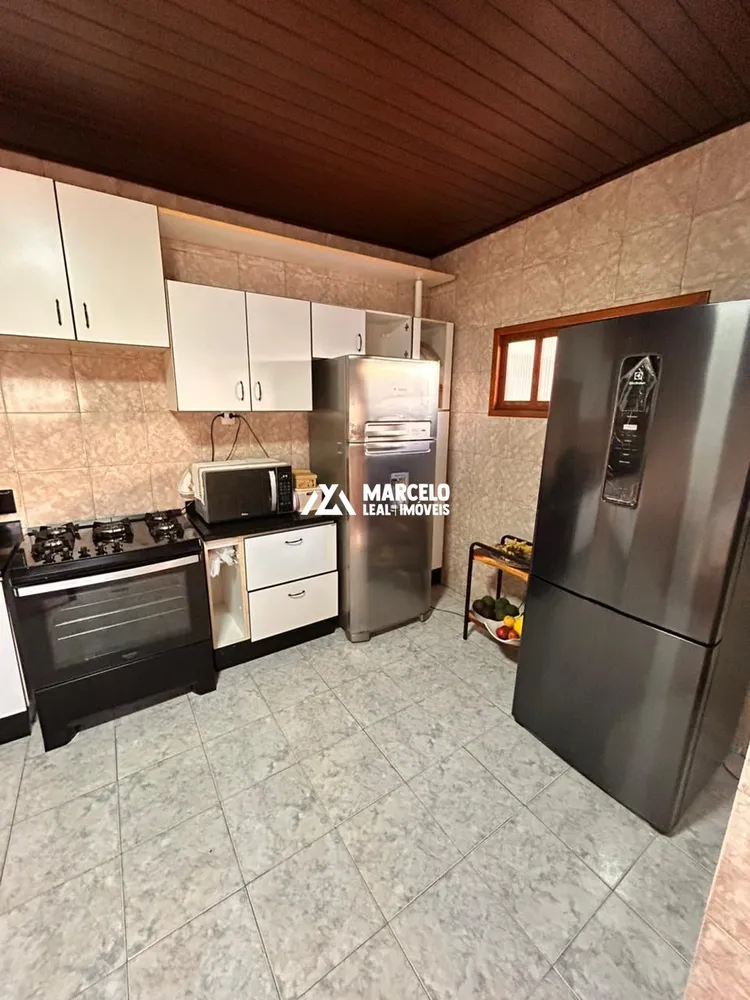 Casa, 4 quartos, 250 m² - Foto 14