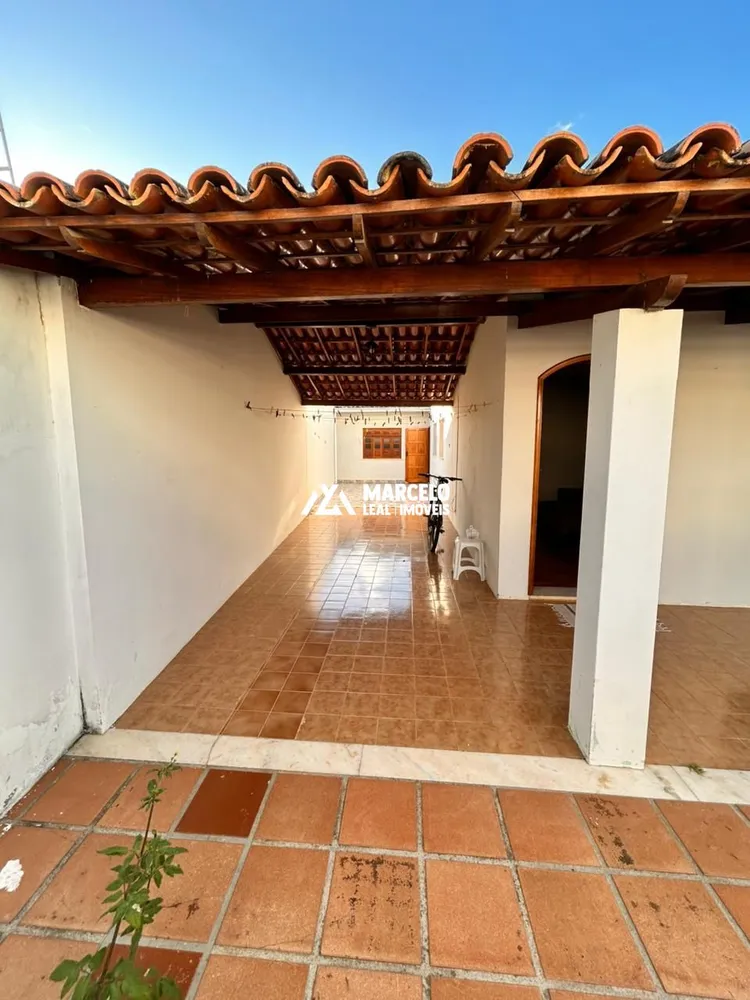 Casa, 4 quartos, 250 m² - Foto 2