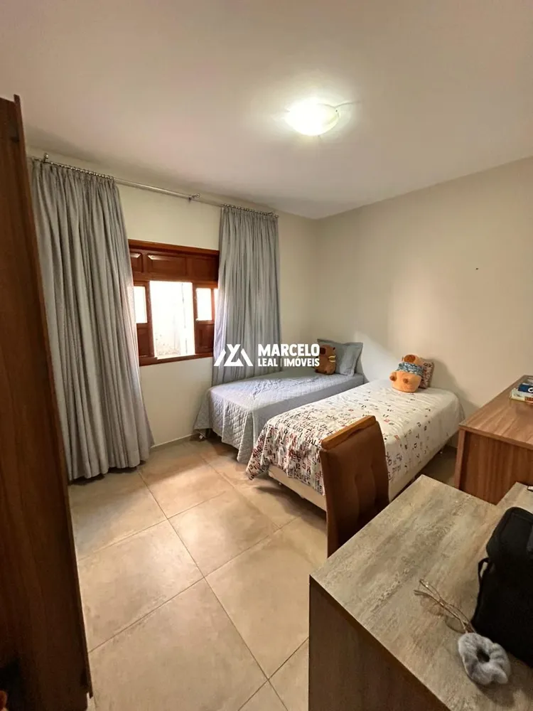 Casa, 4 quartos, 250 m² - Foto 9
