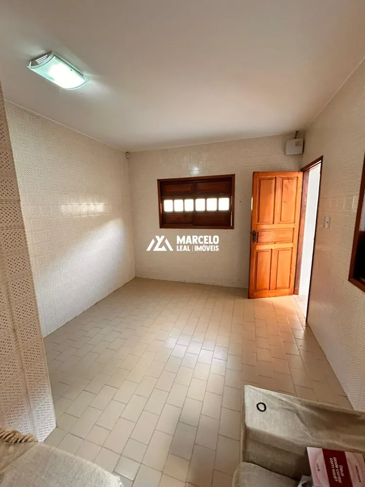 Casa, 4 quartos, 250 m² - Foto 12