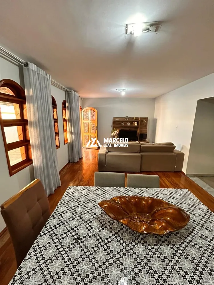 Casa, 4 quartos, 250 m² - Foto 4