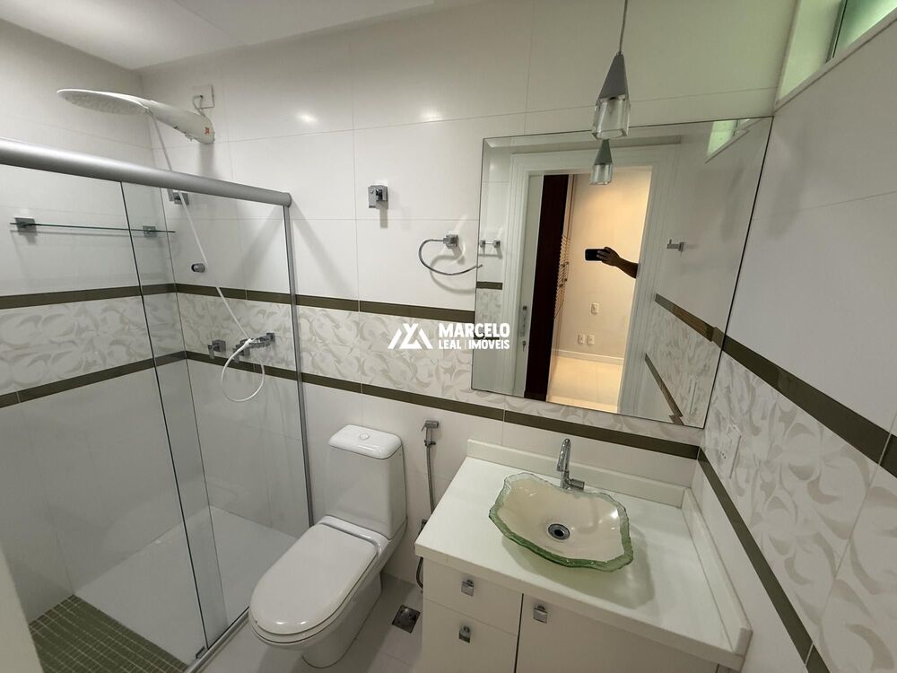 Apartamento à venda com 4 quartos, 230m² - Foto 3