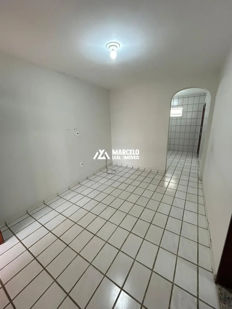 Casa, 2 quartos, 100 m² - Foto 2