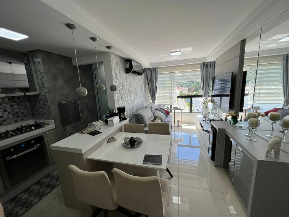 Apartamento, 2 quartos, 57 m² - Foto 1