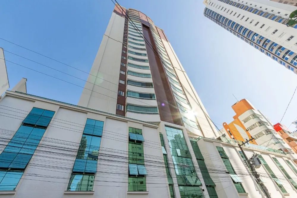 Apartamento, 3 quartos, 124 m² - Foto 1