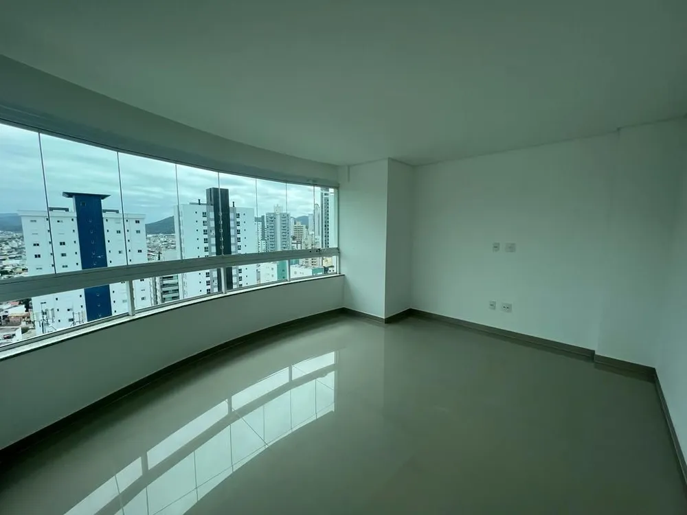 Cobertura, 4 quartos, 242 m² - Foto 1