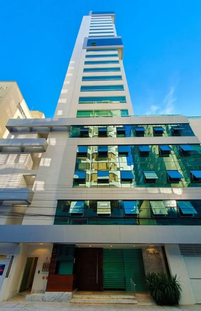 Apartamento, 3 quartos, 145 m² - Foto 1