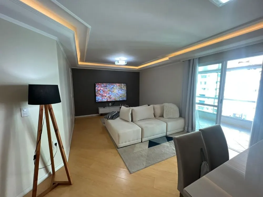 Apartamento, 3 quartos, 182 m² - Foto 1