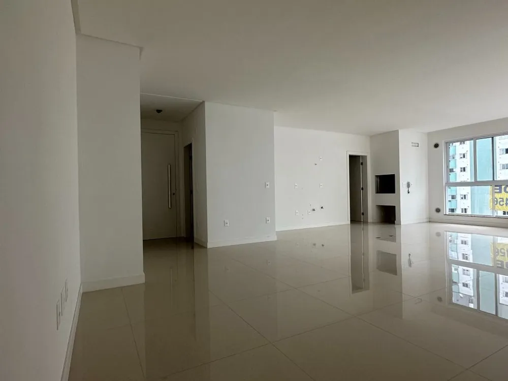 Apartamento, 3 quartos, 134 m² - Foto 4