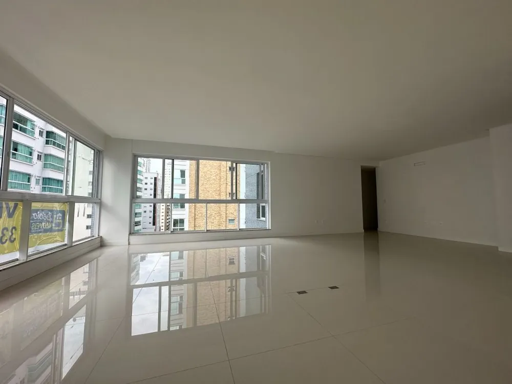 Apartamento, 3 quartos, 134 m² - Foto 1