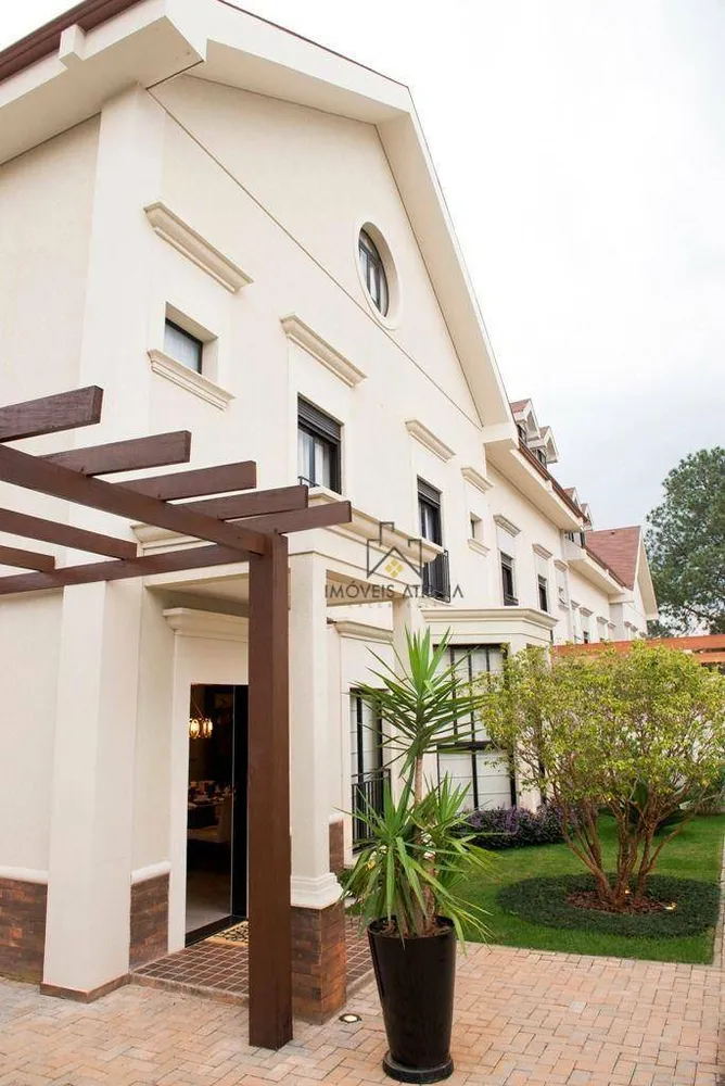 Sobrado, 4 quartos, 250 m² - Foto 1