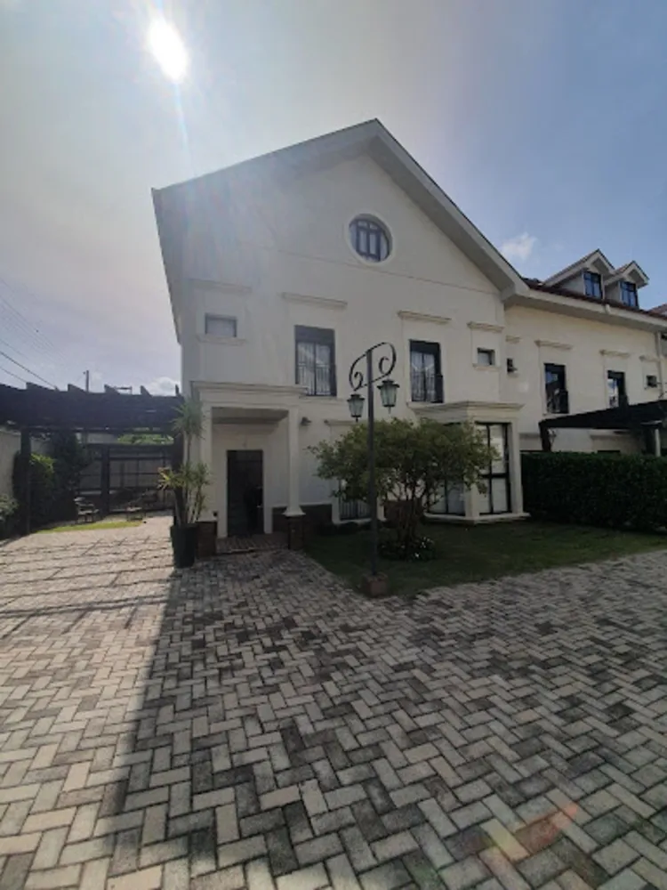 Sobrado, 5 quartos, 319 m² - Foto 2