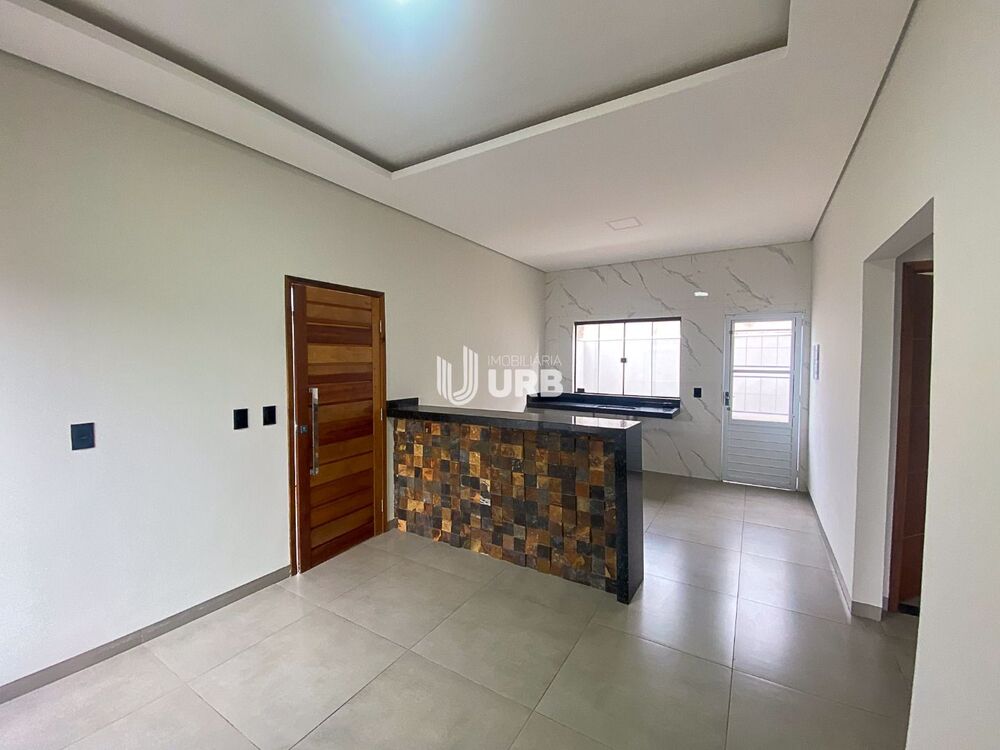 Casa à venda com 2 quartos, 59m² - Foto 1