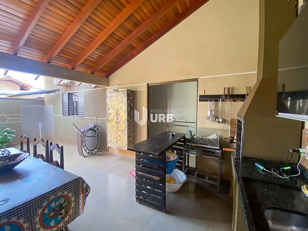 Casa, 3 quartos, 180 m² - Foto 22