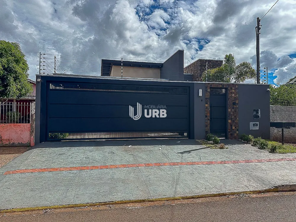 Casa, 3 quartos, 169 m² - Foto 1
