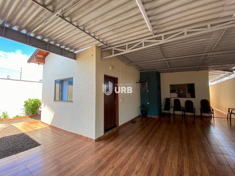 Casa, 4 quartos, 236 m² - Foto 2