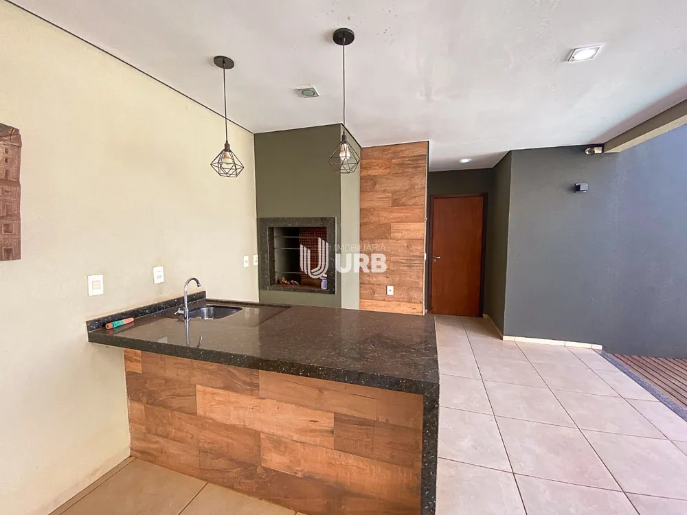 Casa, 3 quartos, 230 m² - Foto 3