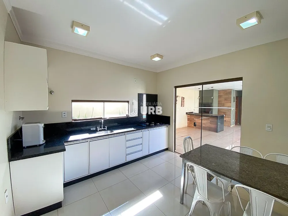 Casa, 3 quartos, 230 m² - Foto 16
